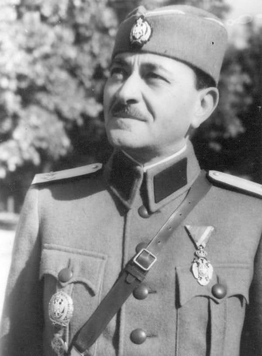 Kosta Musicki, del Cuerpo de Voluntarios Serbios, se integró en los Chetniks después de que los alemanes pusieran precio a la cabeza de Mihailovic. Fue juzgado y fusilado junto a él