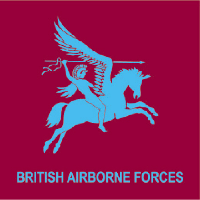 Emblema de las Fuerzas Aerotransportadas Británicas. Belerofonte montando a Pegaso