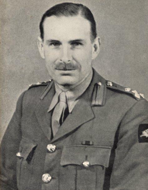General de Brigada Nigel Poett. Jefe de la 5ª Brigada Paracaidista