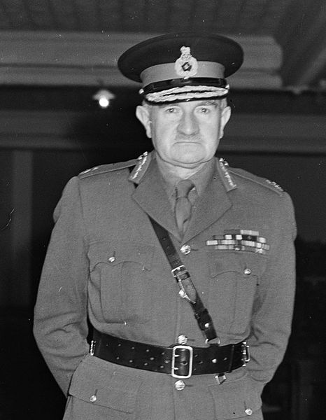 Teniente General William Slim
