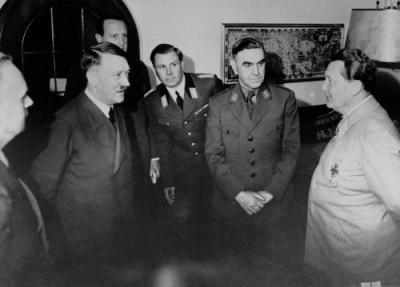 Ante Pavelic, Poglavnik del Estado Independiente de Croacia, reunido con Hitler y Göering