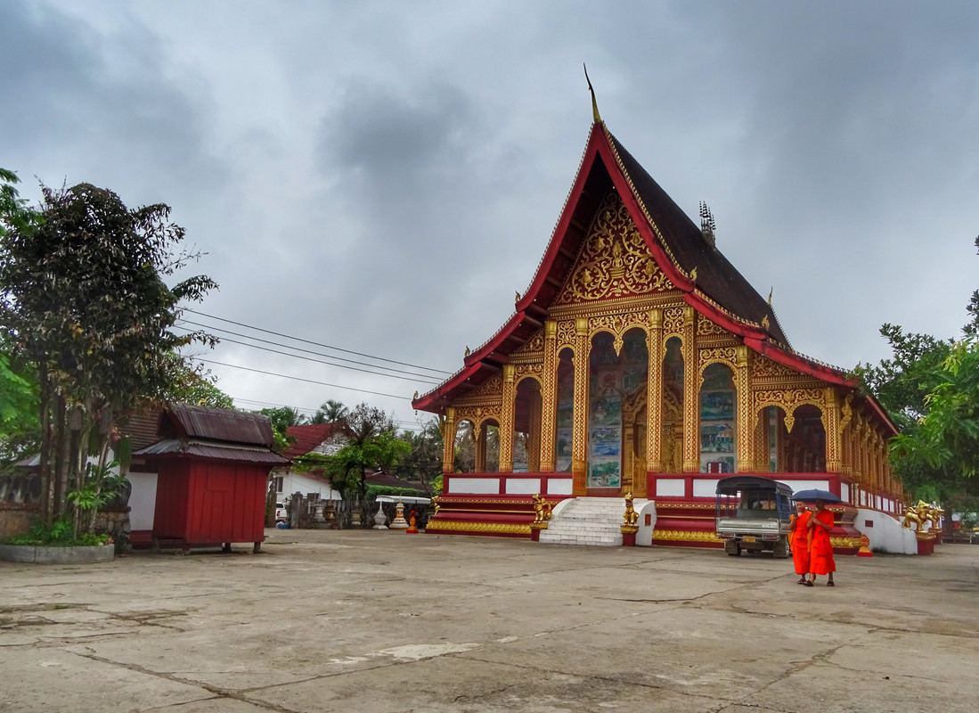 3 SEMANAS VIETNAM Y LAOS viajando solo - Blogs de Vietnam - Laos - Luang Prabang (2)