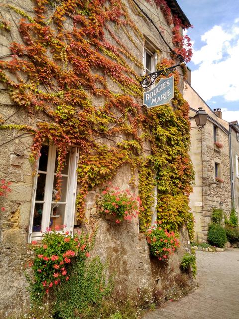 Rochefort-en-Terre, el pueblo que olía a flores. - Bretaña y Normandía en autocaravana (1)