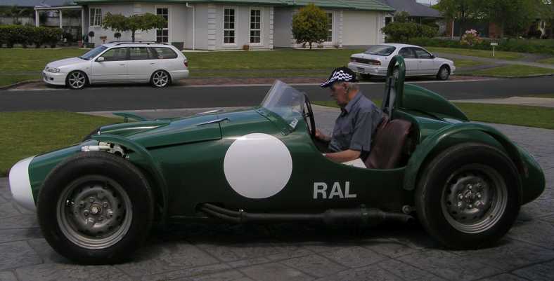 0416_Roly_Levis_RAL.jpg