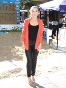 maddie_hasson_black_leather_pants_2012_024