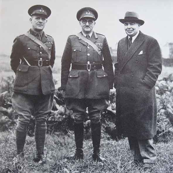 Lord Gort con el Ministro de la Guerra Hore-Belisha y con el General Brooke