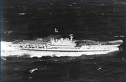 HMS Hermes klik voor groter