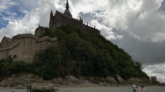 Bretaña y Normandía en autocaravana - Blogs de Francia - Mont Saint Michel de día (9)