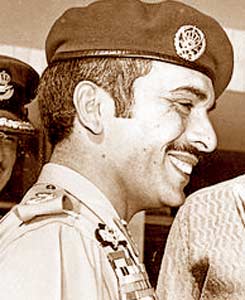 General Khan. Presidente de la primera comisión de investigación sobre la muerte de Chandra Bose