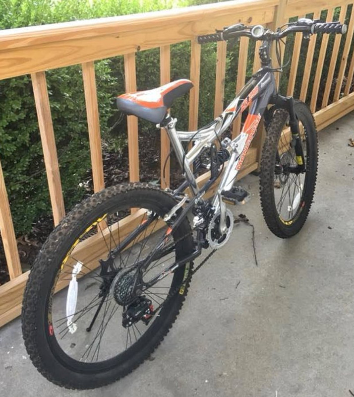 mongoose xr250 21 speed mountain bike