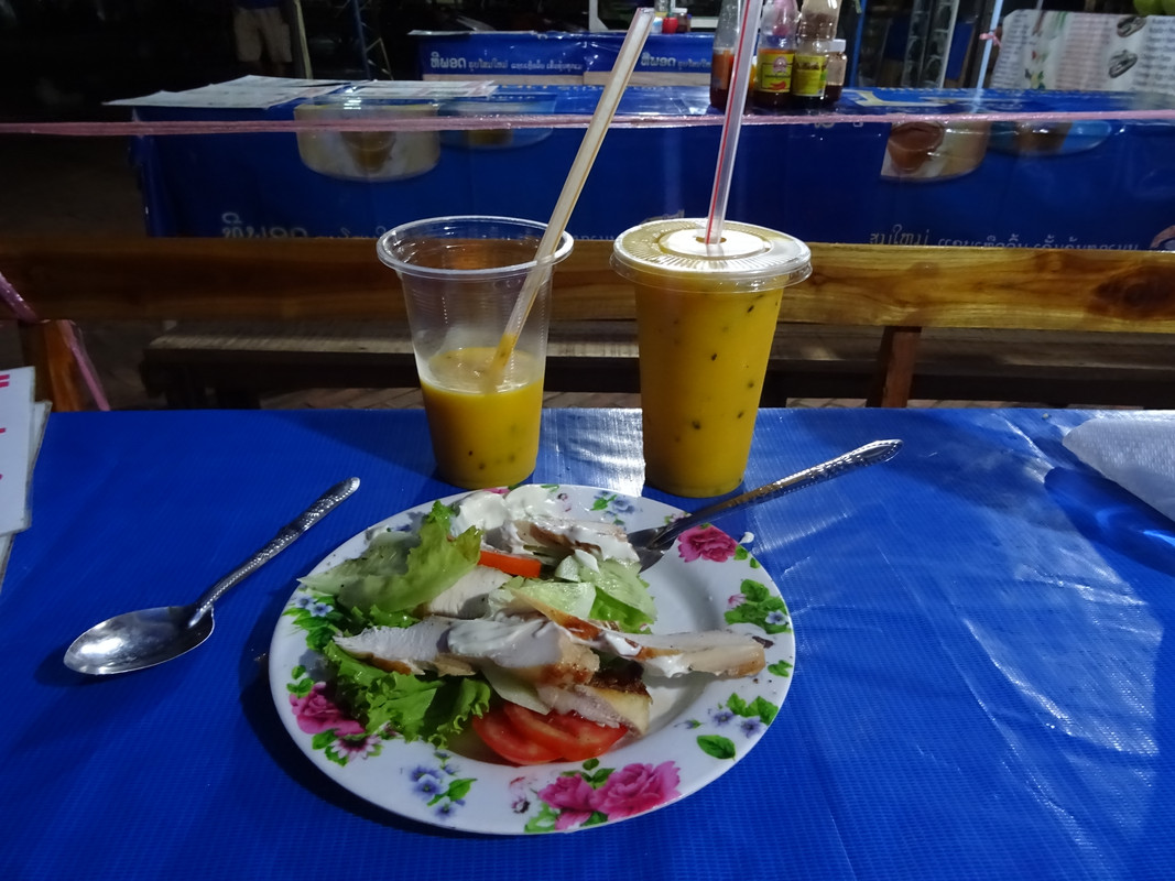 3 SEMANAS VIETNAM Y LAOS viajando solo - Blogs de Vietnam - Laos - Luang Prabang (16)