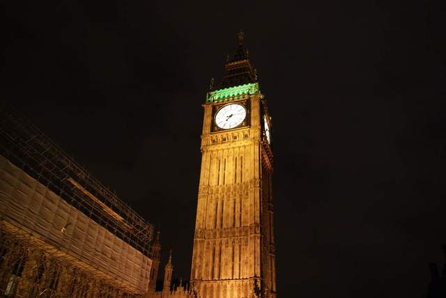 Londres a nuestro aire .23 al 26 enero 2011. - Blogs de Reino Unido e Irlanda - Hotel, Westminster, Big Ben, Noria, Downing Street, Picadilly etc (5)