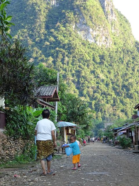 Laos - Muang Ngoi - 3 SEMANAS VIETNAM Y LAOS viajando solo (3)