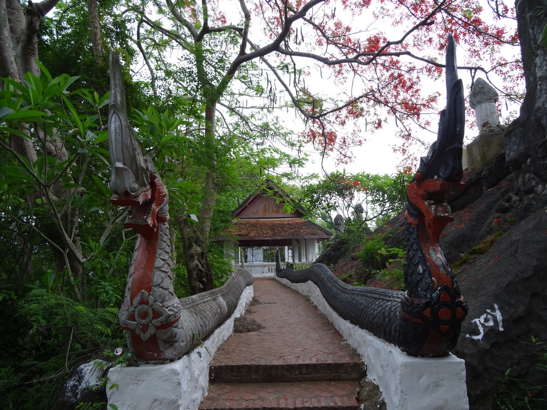 3 SEMANAS VIETNAM Y LAOS viajando solo - Blogs de Vietnam - Laos - Luang Prabang (10)