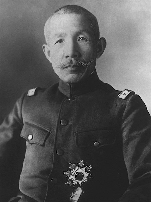 El General Sadao Araki, se mostró desde el principio claramente a favor de la sublevación