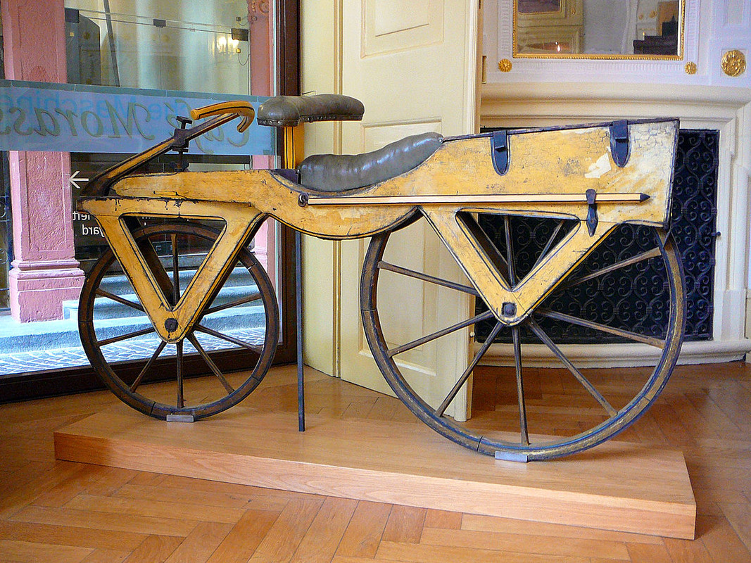 Basikal ciptaan Baron Karl von Drais