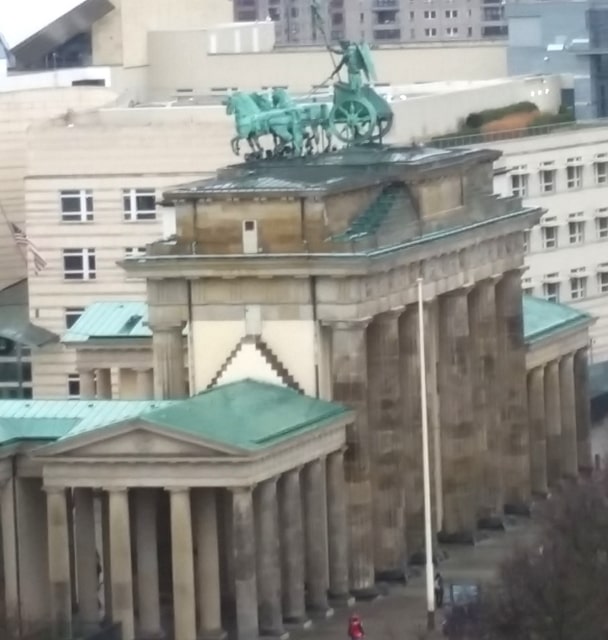 Berlín en un par de días una semana antes del atentado :-( - Blogs de Alemania - Reichstag, Bunker de Hitler, Muro de Berlín, Mercados de Navidad (6)