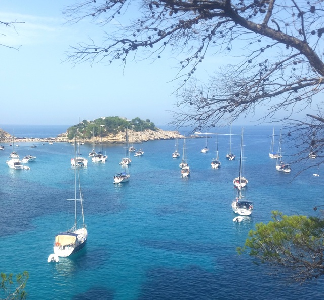IBIZA, explorando la isla y sus calas - Blogs de España - Puerto de San Miguel y San Antoni de Portmany (4)