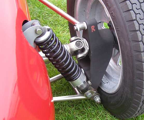 rearupright_Elva200.jpg