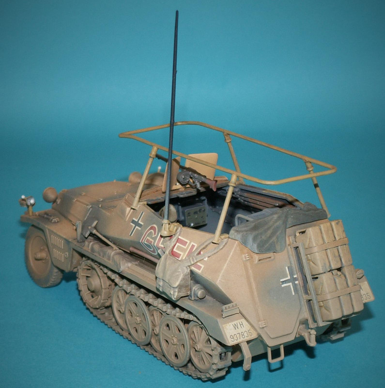 1/32 Airfx Sd.Kfz. 250/3 