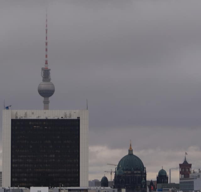 Berlín en un par de días una semana antes del atentado :-( - Blogs de Alemania - Reichstag, Bunker de Hitler, Muro de Berlín, Mercados de Navidad (4)