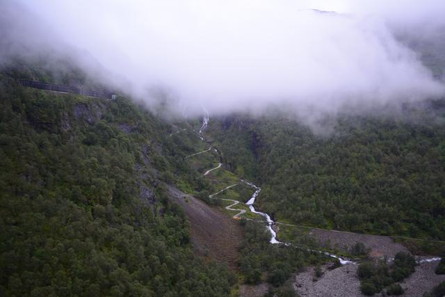 Fiordos Noruegos 2017 - Blogs de Noruega - Día 2. Tren de Flam, Undredal, Borgund, Laerdal, Fjærland y  Glaciar Bøyaøyra (4)